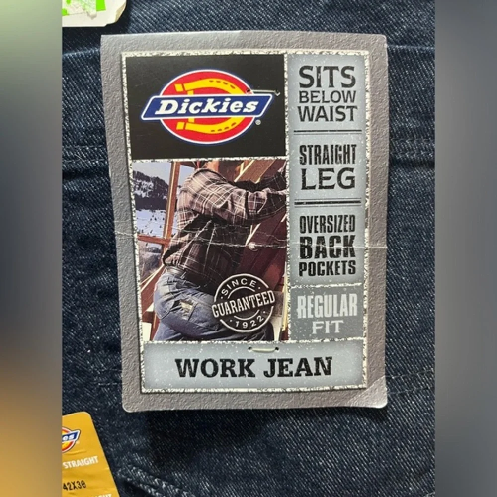 Dickies Men's Regular Fit Straight‎ Leg Work Jeans Dark Wash Size 42x30 NEW